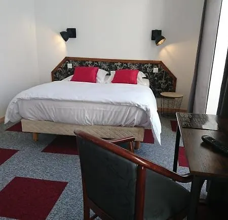 Hotel Les Deux Porches 2*