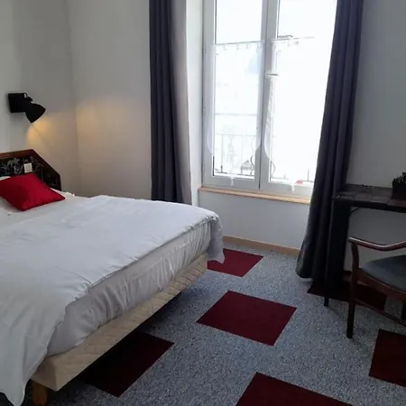 Hotel Les Deux Porches 2*