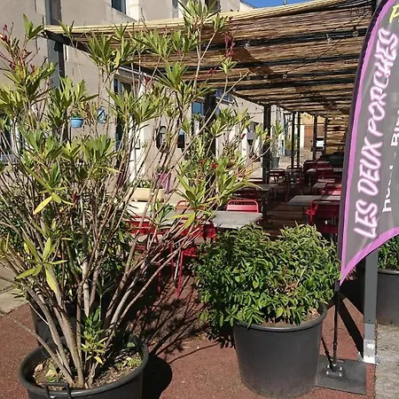 Les Deux Porches Hotel 2*