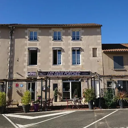 Les Deux Porches 2* Verrieres (Charente)