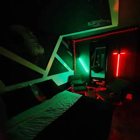 Les Deux Porches 2* Verrieres (Charente)