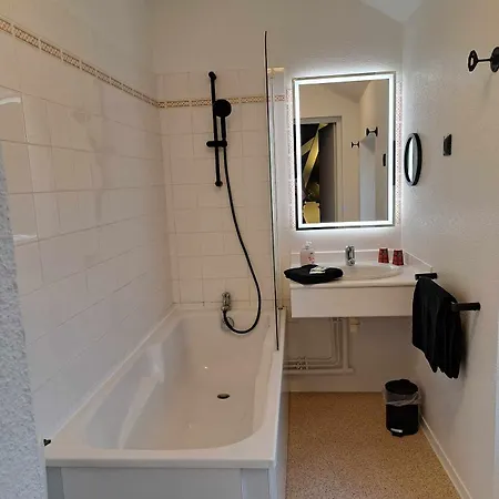 Les Deux Porches 호텔 2*