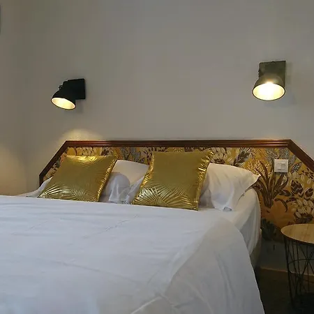 Hotel Les Deux Porches 2*