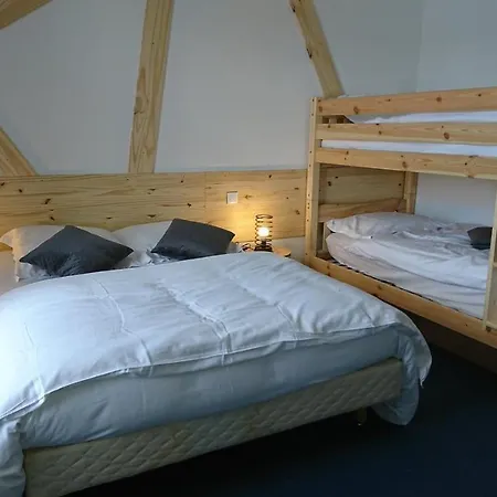 Hotel Des Deux Porches Verrieres (Charente)