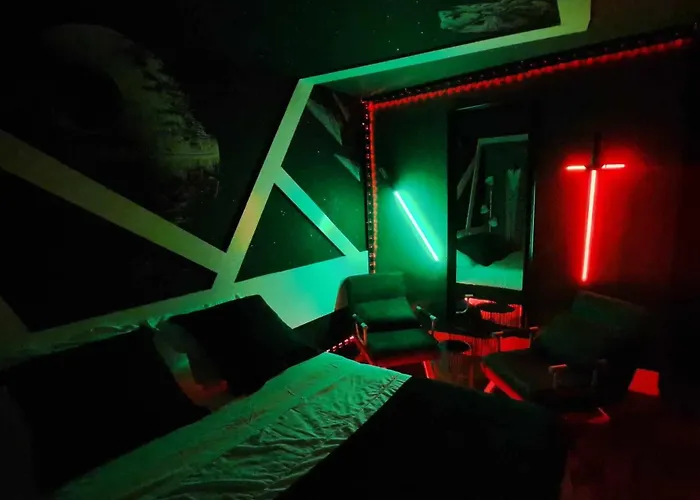 Les Deux Porches 2* Verrieres (Charente)