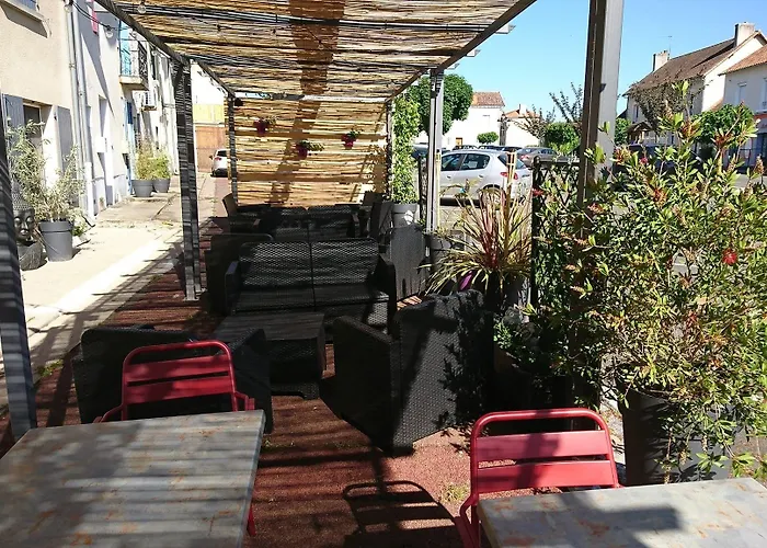 Les Deux Porches Otel 2*