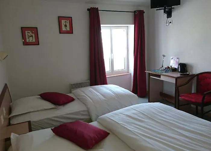 Les Deux Porches Otel